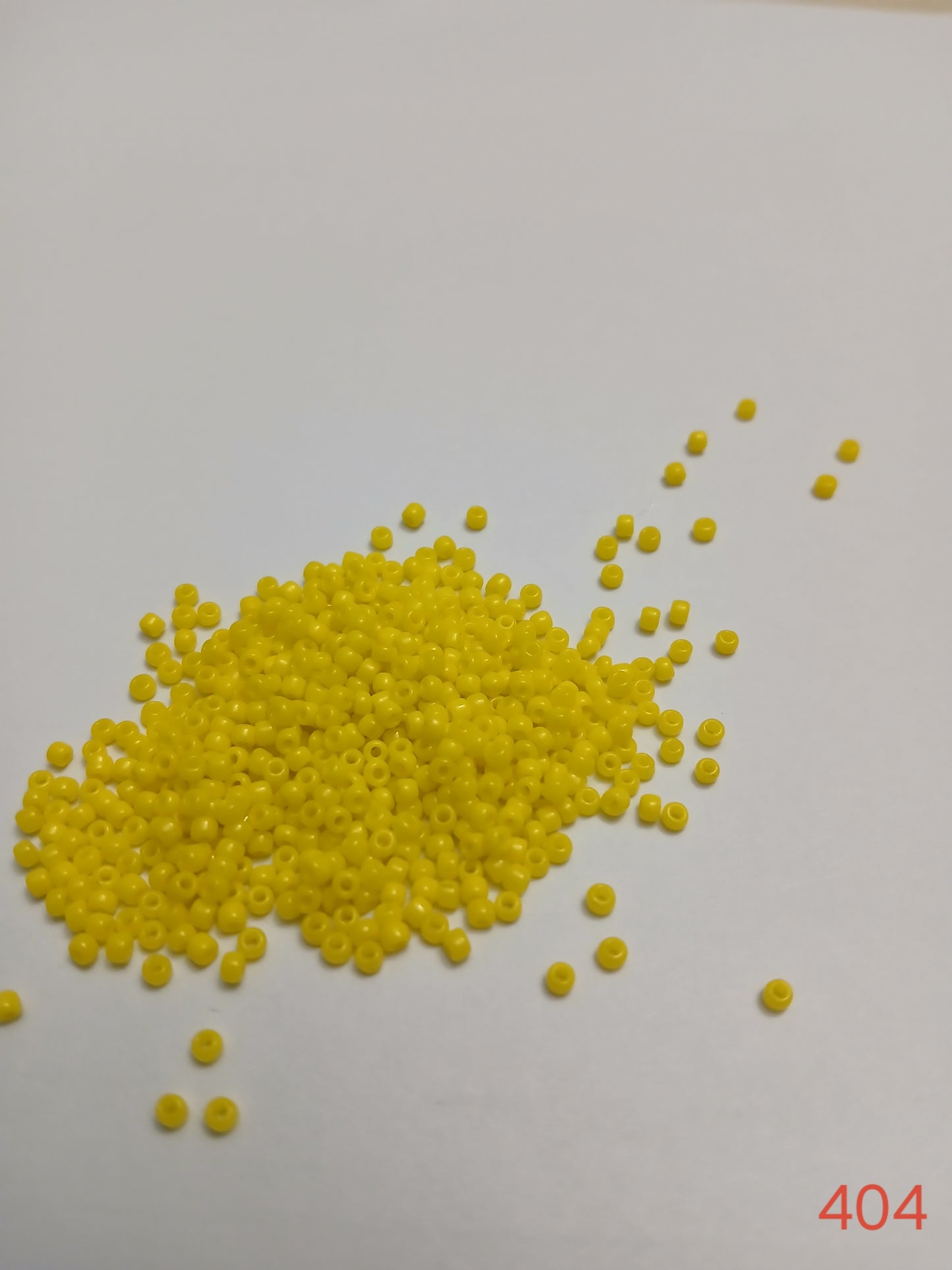 Seed beads-Yellow-Size 11