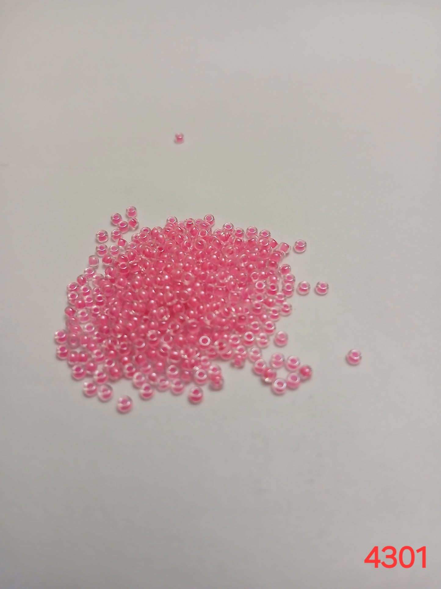 Seed beads-Pink-Size 11